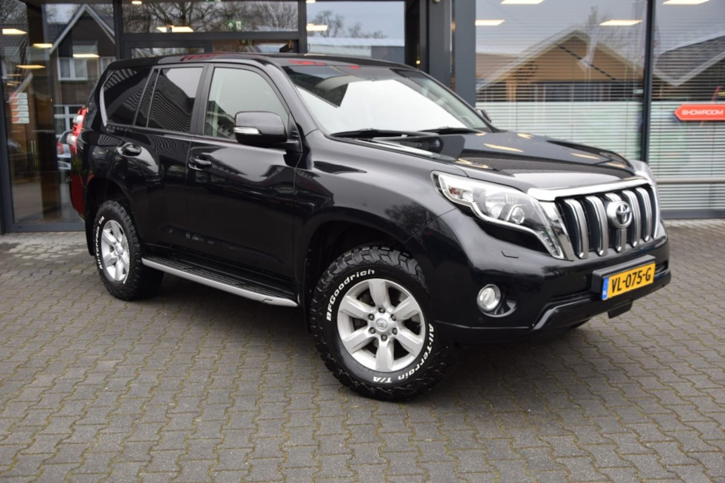 Toyota Land Cruiser 150 - 3.0 D-4D 5DRS LEGEND A/T VAN - AutoWereld.nl