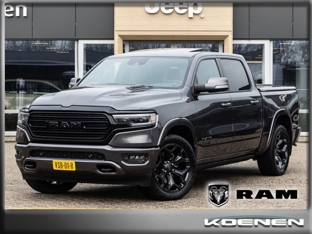 Dodge Ram Pick Up - 5.7i V8 4x4 Aut. Limited LPG / PANO / LUCHT / GRIJS KENTEKEN - AutoWereld.nl