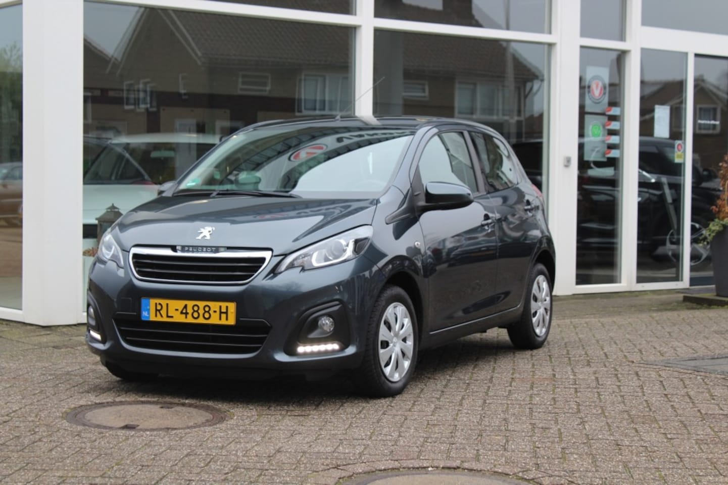 Peugeot 108 - 1.0 e-VTi Blue Lion 1.0 E-VTI BLUE LION - AutoWereld.nl