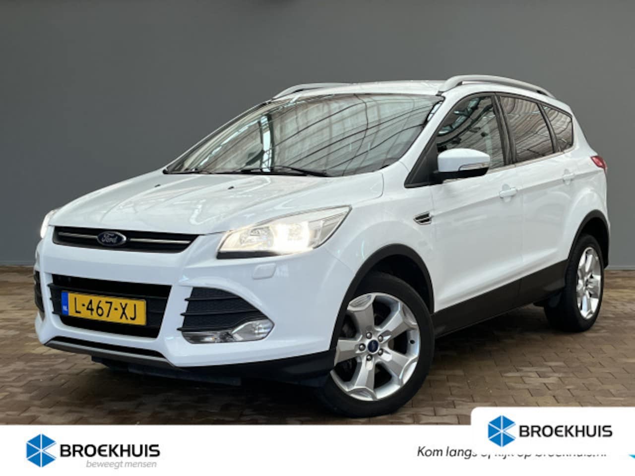 Ford Kuga - 1.6 Titanium Handmatig | airco (automatisch) | cruise control | lichtmetalen velgen 17" - AutoWereld.nl