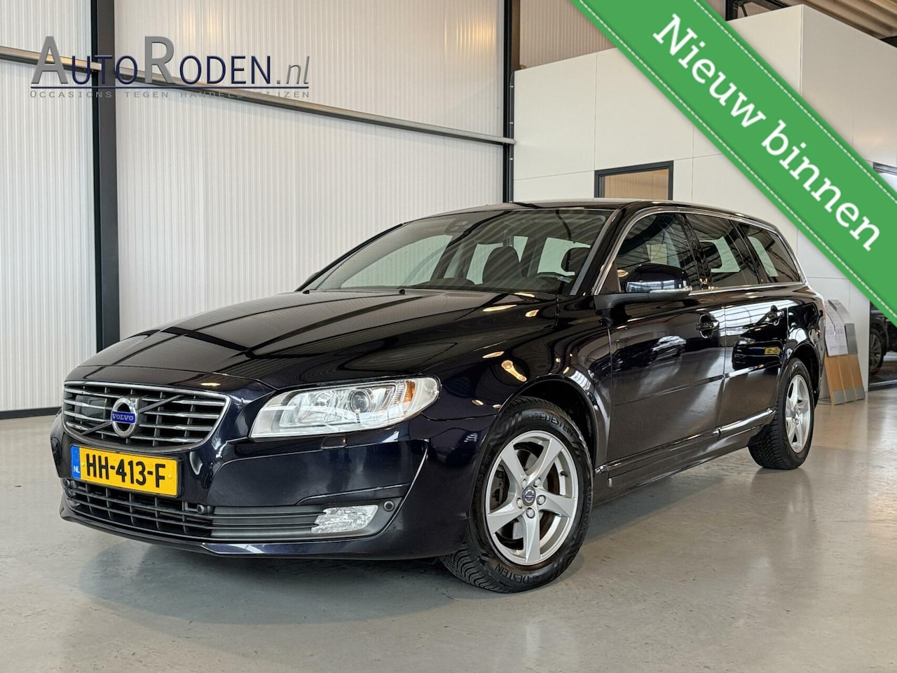 Volvo V70 - 2.0 D4 Dynamic Edition|Intelsafe Pro Line|Xenon|Trekhaak| - AutoWereld.nl