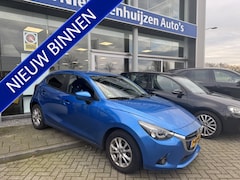 Mazda 2 - 2 1.5 Skyactiv-G TS+ Stoelverwarming | Navigatie | Parkeer Sensoren | Trekhaak info;F.Boga