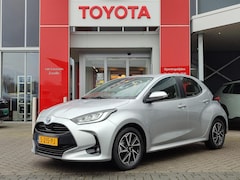 Toyota Yaris - 1.5 HYBRID DYNAMIC APPLE/ANDROID LED CAMERA CLIMA KEYLESS AD-CRUISE 16"LMV NL-AUTO