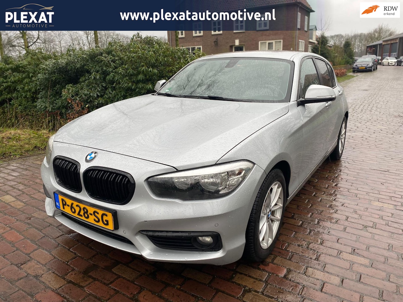 BMW 1-serie - 118i Centennial Executive Aut. | Luxe Leder | Stoelverwarming | Parkeersensoren | Automaat - AutoWereld.nl