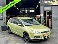 Ford Focus Wagon - 1.6-16V Ghia|Elek. Ramen| Airco|Elek.ramen