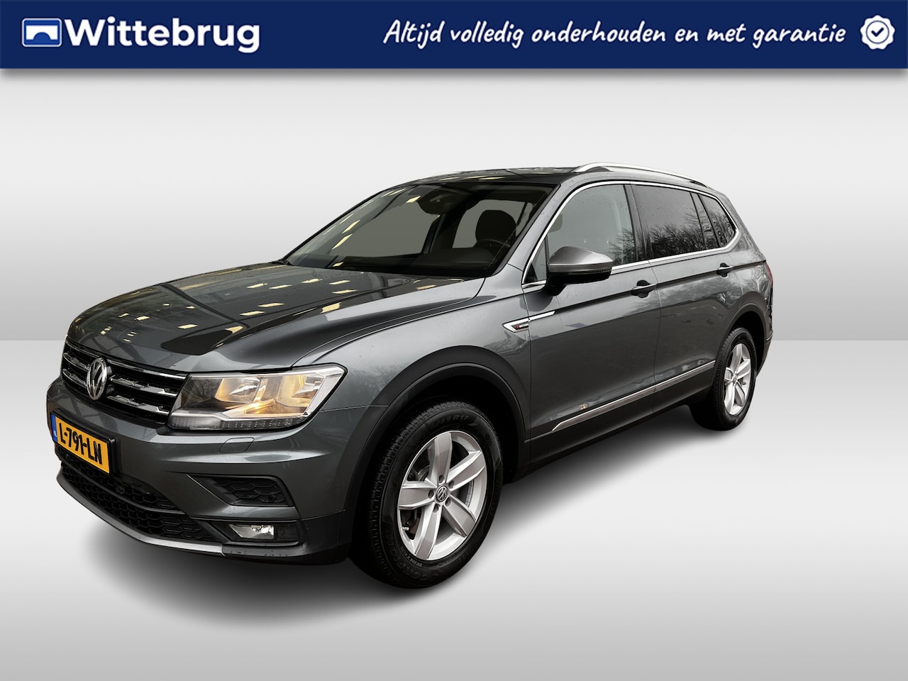 Volkswagen Tiguan Allspace - 2.0 TSI 4Motion Comfortline / Virtual Cockpit / 180 PK / Adaptieve Cruise Control / 12 Maa - AutoWereld.nl