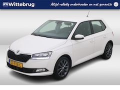 Skoda Fabia - 1.0 75pk Business Edition / App-Connect / Clima / 16" LMV