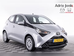 Toyota Aygo - 1.0 VVT-i x-play | APPLE CARPLAY | AIRCO | ACHTERUITRIJCAMERA | BLUETOOTH | NED AUTO |