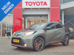 Toyota Aygo X - 1.0 VVT-i MT Limited STOELVERW PARK-SENSOREN KEYLESS JBL-AUDIO CAMERA AD-CRUISE NAVI APPLE