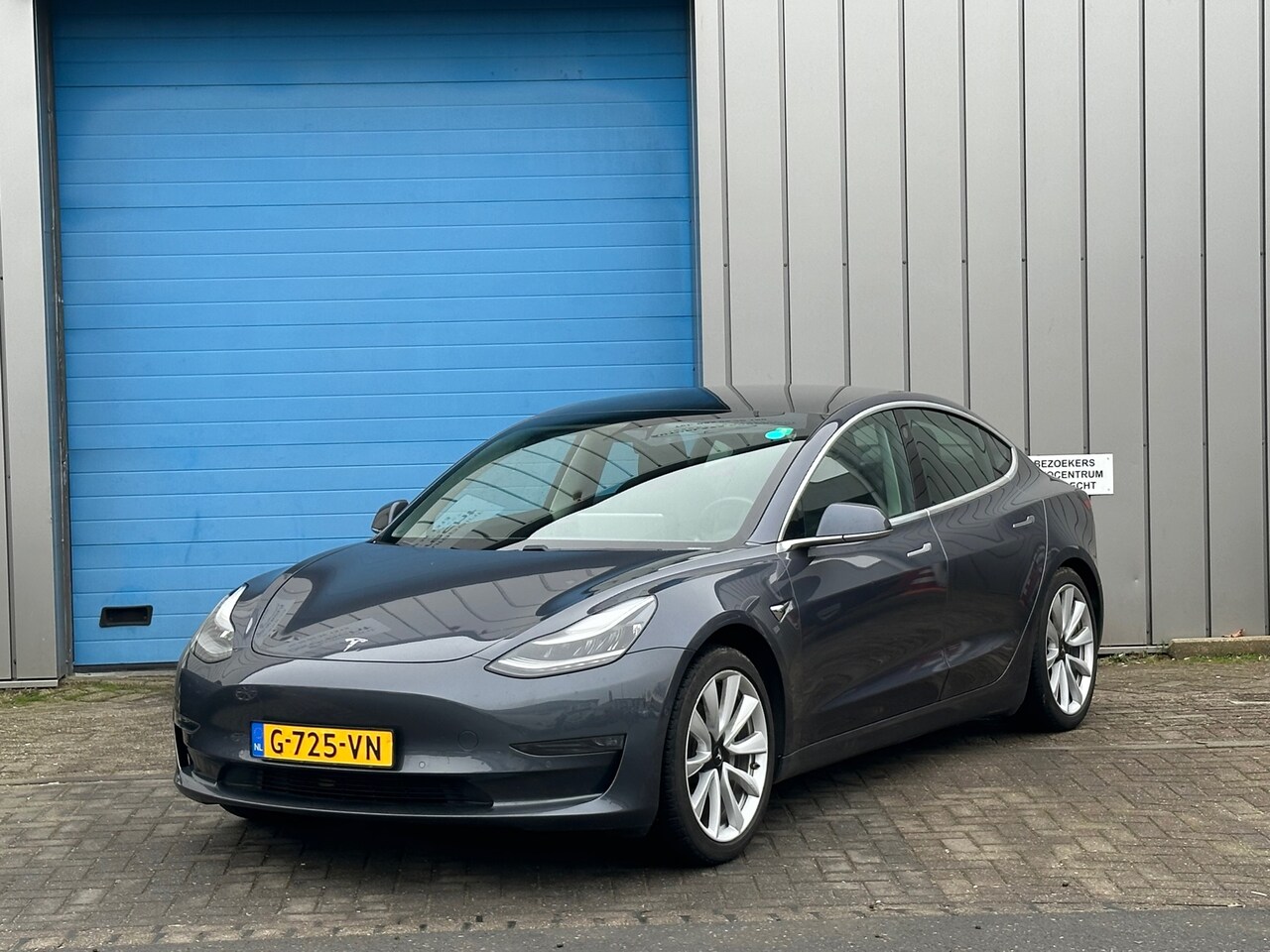 Tesla Model 3 - Long Range RWD Long Range AWD 75 kWh TREKHAAK SOH 89% KM122004 - AutoWereld.nl