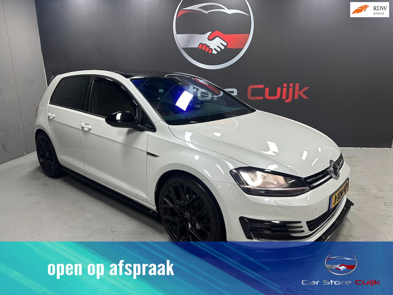 Volkswagen Golf - 1.4 TSI Business Edition R|PANO - AutoWereld.nl