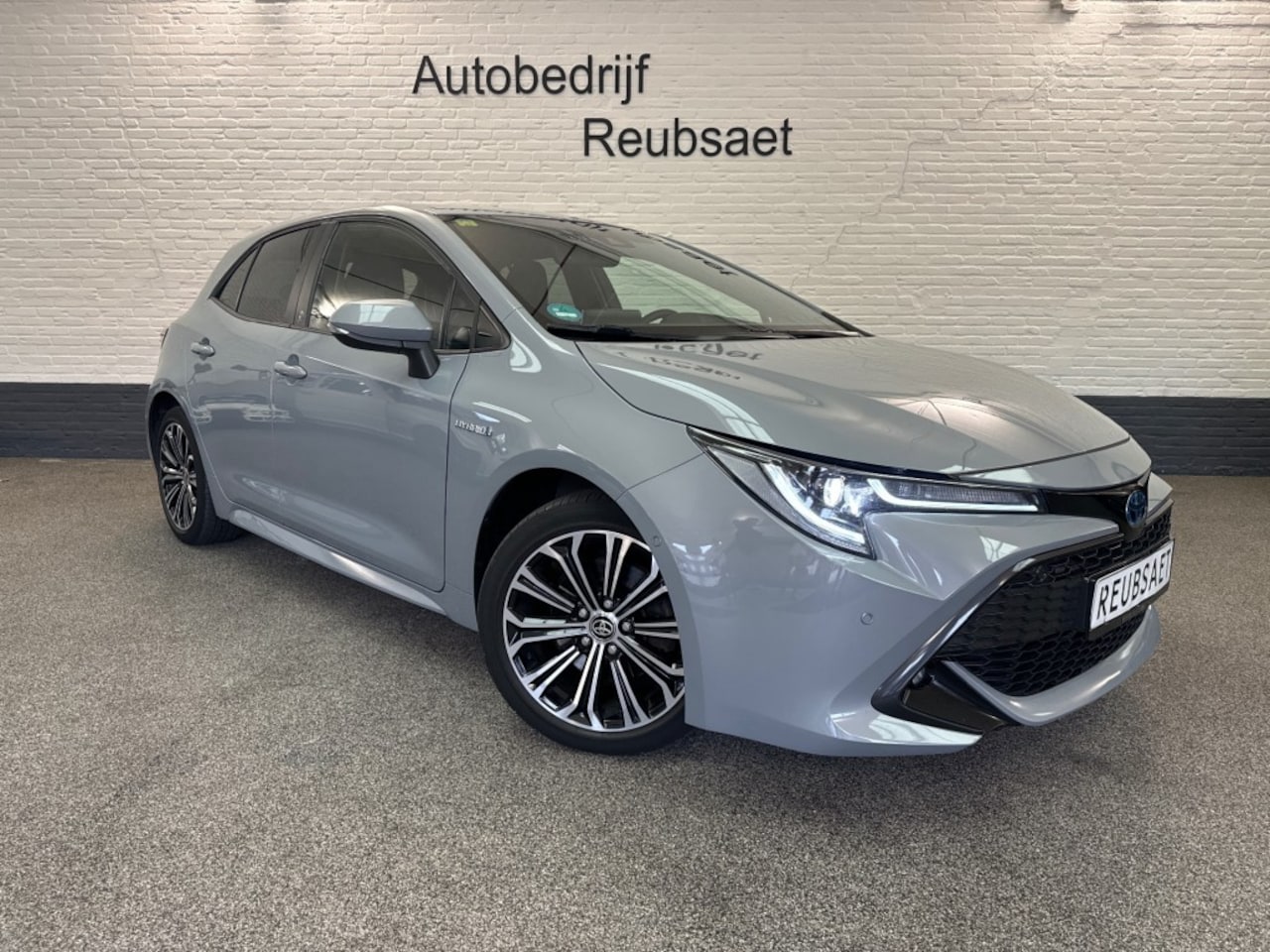 Toyota Corolla - 2.0 Hybrid Executive 179pk Clima Cruise Stoelverw, Carplay Incl - AutoWereld.nl