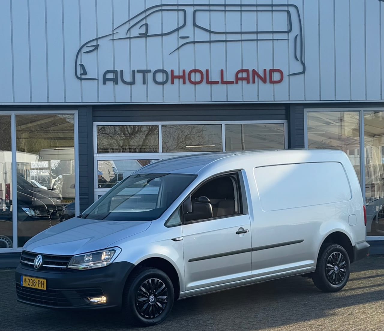 Volkswagen Caddy Maxi - 2.0 TDI 75KW 102PK MAXI L2H1 EURO 6 NAVIGATIE/ AIRCO/ CAMERA/ CR - AutoWereld.nl