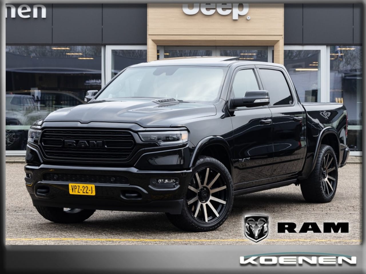 Dodge Ram Pick Up - 5.7i V8 4x4 Aut. Limited LPG / PANO / LUCHTVERING / GRIJS KENTEK - AutoWereld.nl