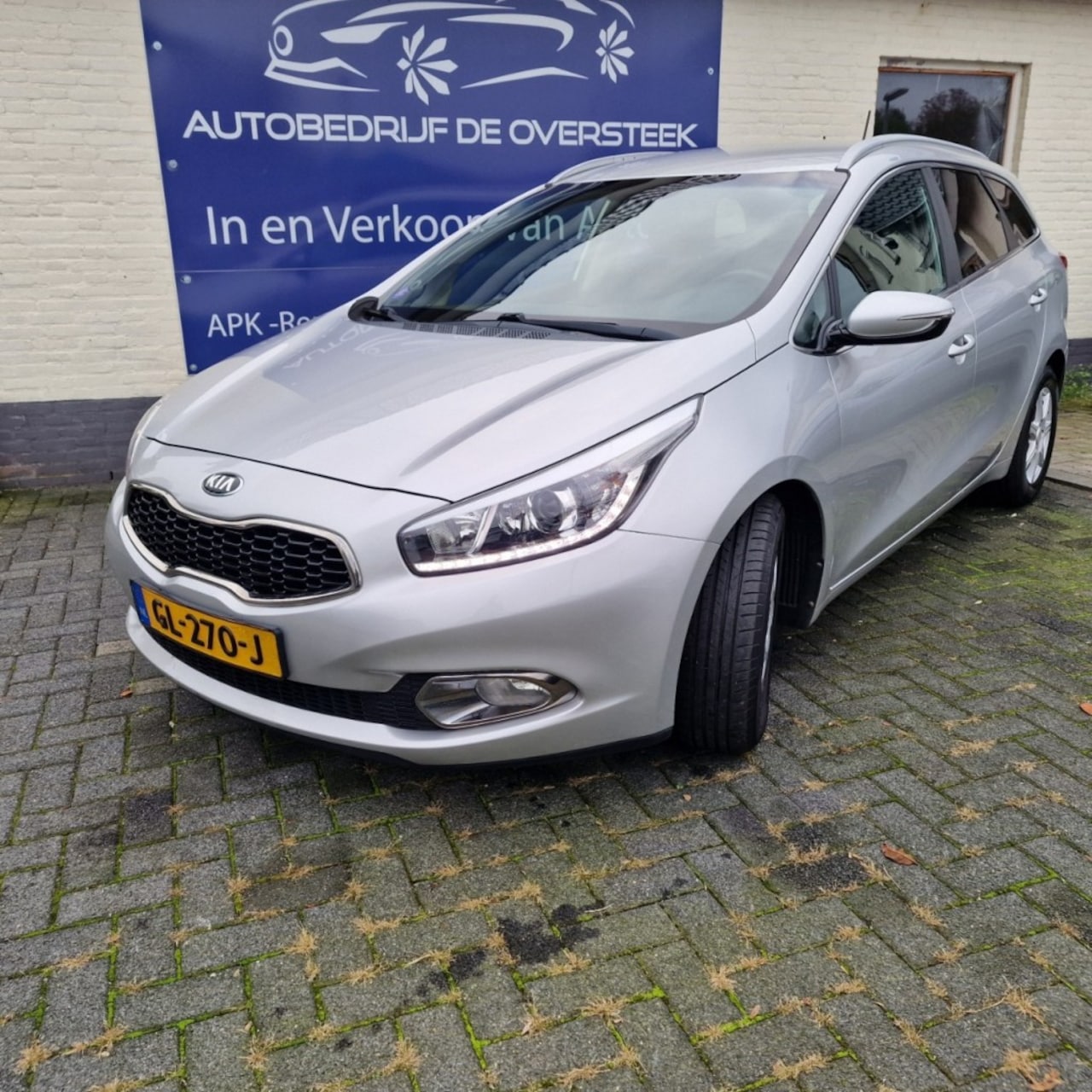 Kia Cee'd - 1.6 GDI BusinessLine chique interieur - AutoWereld.nl