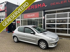 Peugeot 206 - 1.4 Génération 103207 KM * NW APK *AIRCO