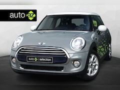 MINI Cooper - 1.5 / Climate control / Keyless entry / Navi