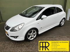 Opel Corsa - 1.4 - 16V Sport OPC uitvoering