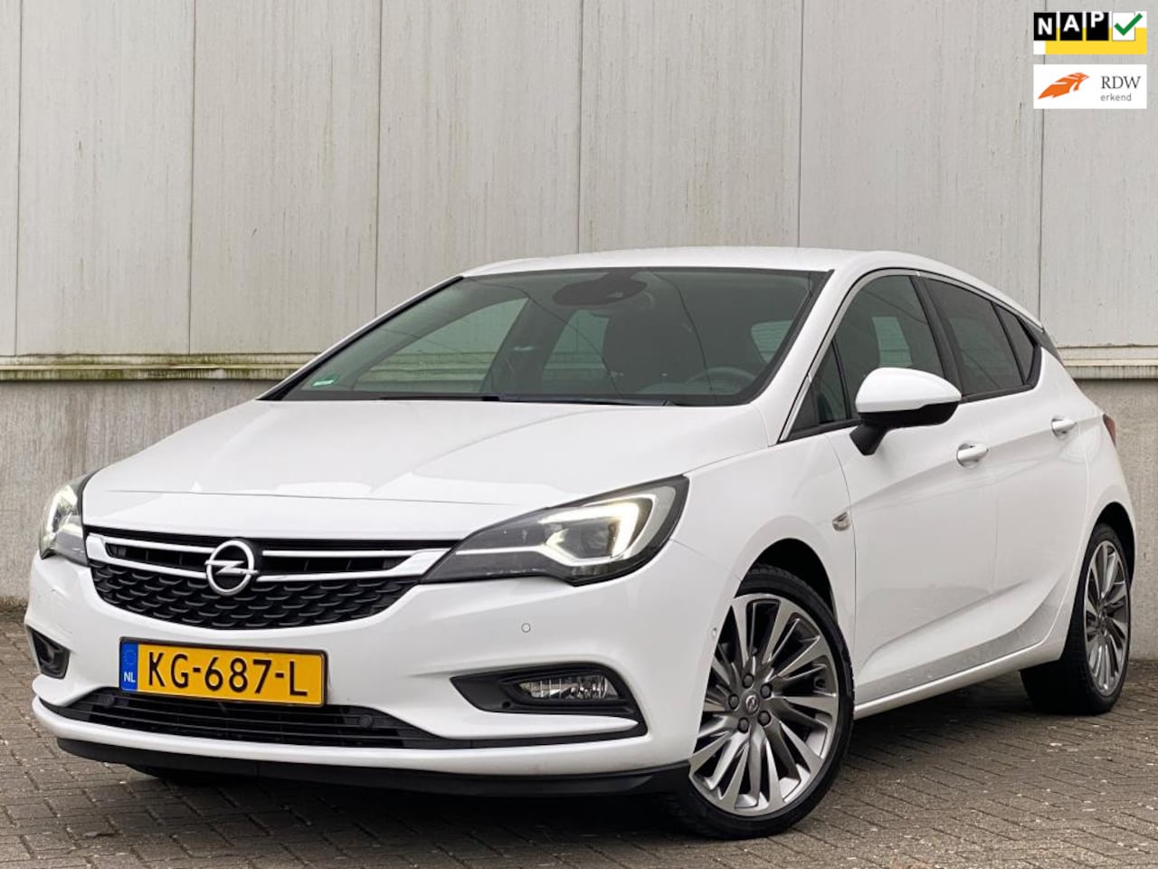 Opel Astra - 1.4 Innovation NAP I APK I APPLE CAR PLAY I LED I NETTE AUTO - AutoWereld.nl