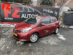 Toyota Yaris - 1.3 VVT-i Aspiration | Automaat | Trekhaak | Airco |