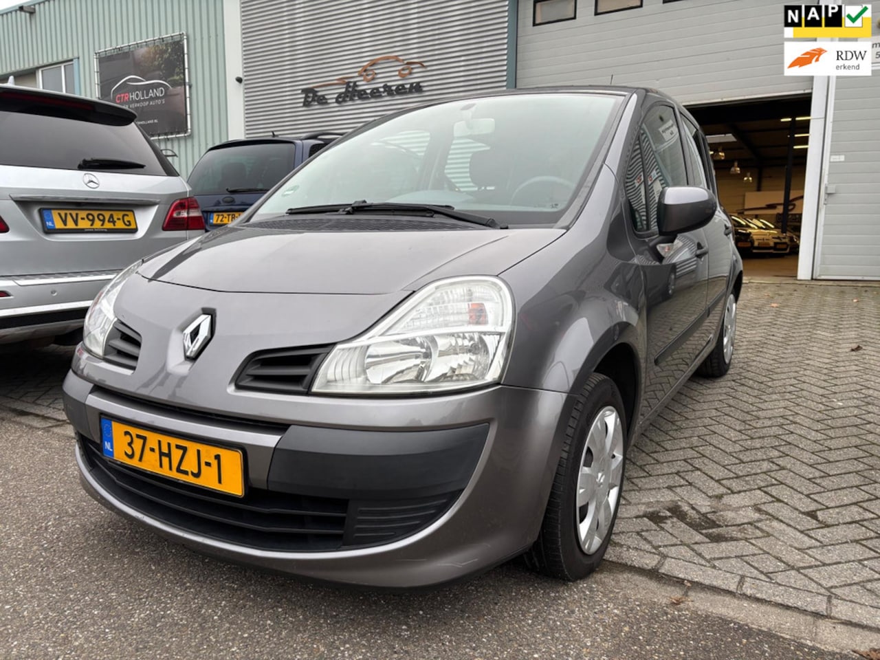 Renault Modus - 1.2-16V Expression 2e Eign NW APK - AutoWereld.nl