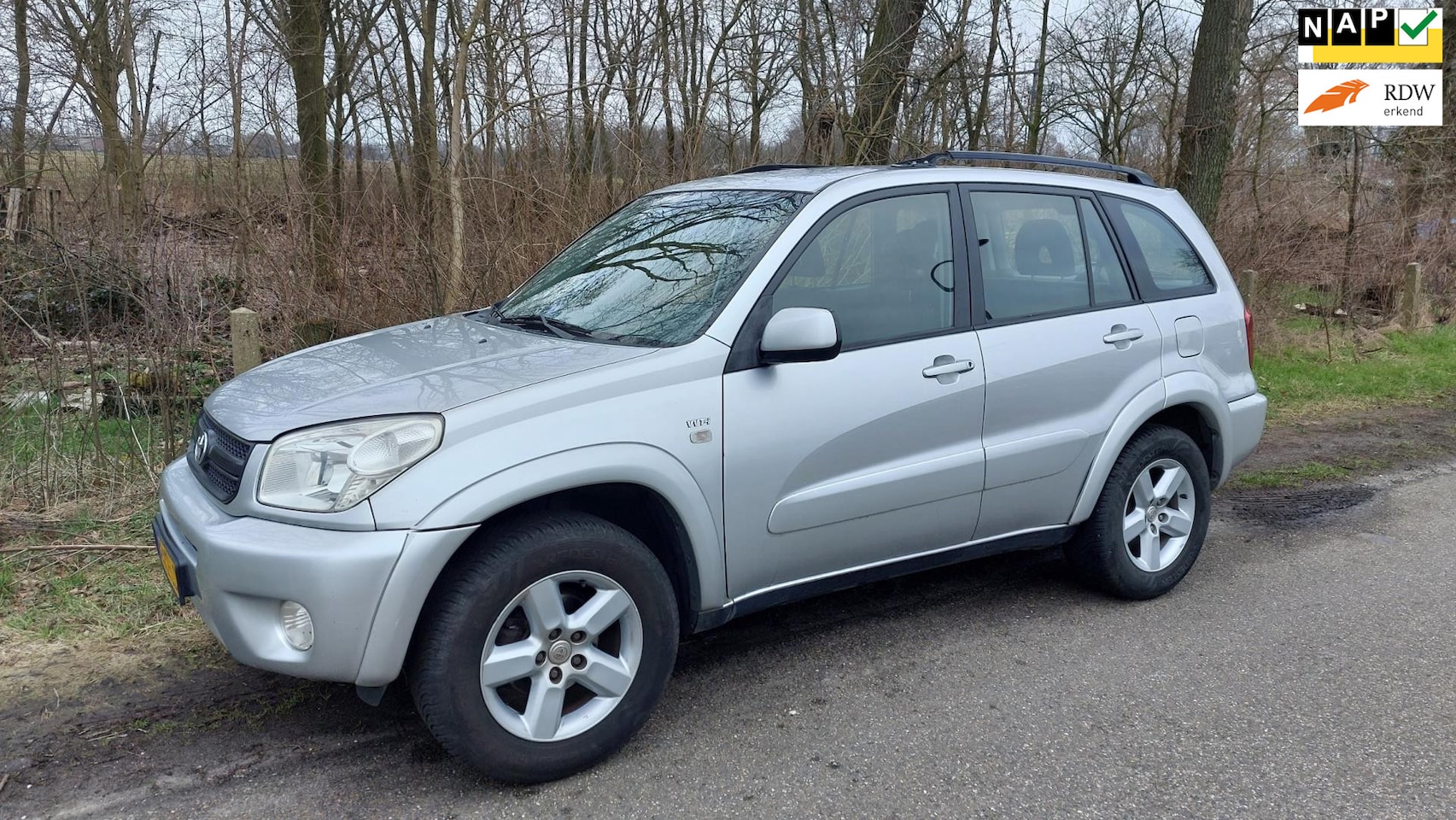 Toyota RAV4 - 2.0-16V VVT-i Special Edition 2.0-16V VVT-i Special Edition - AutoWereld.nl