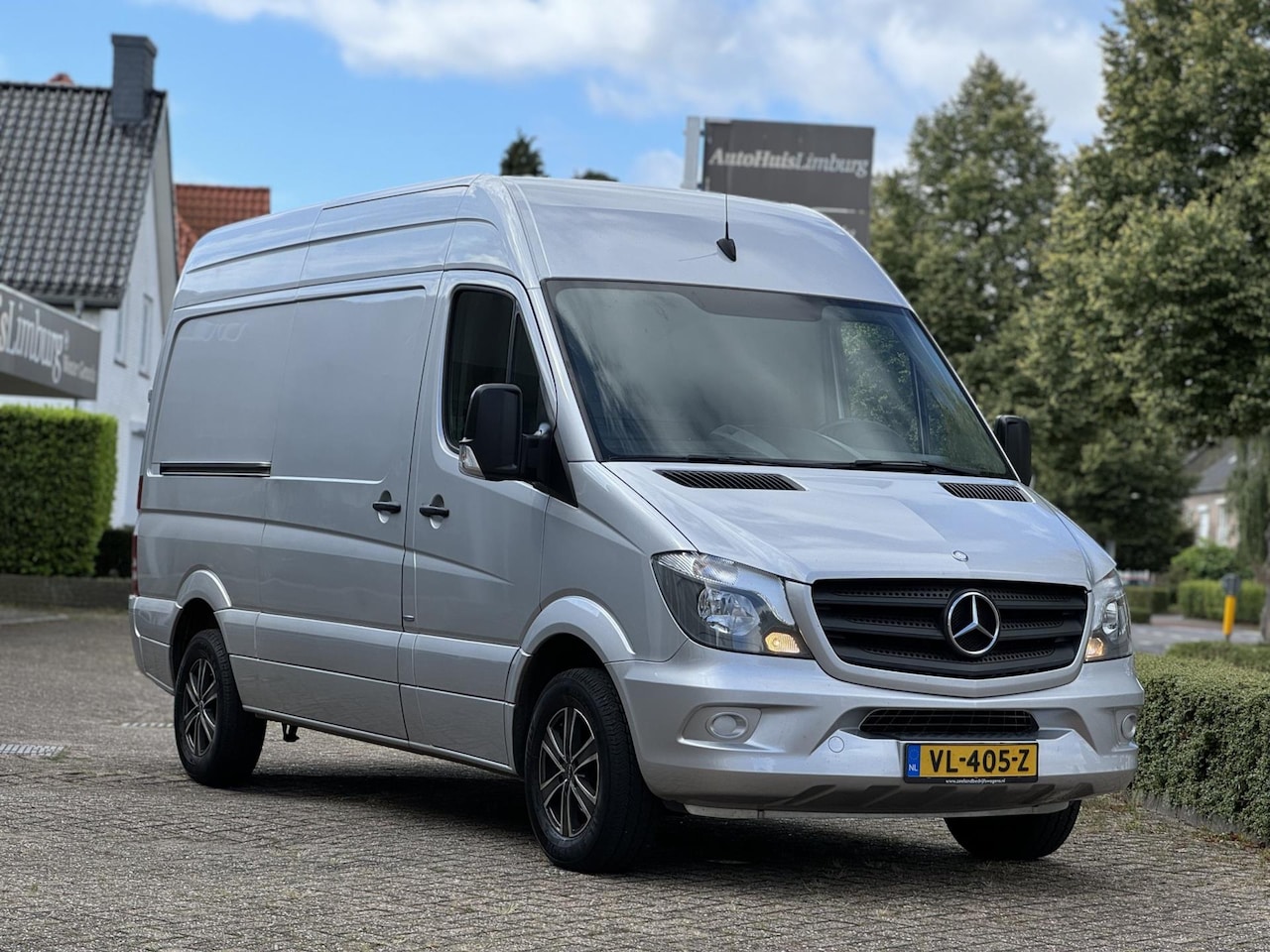 Mercedes-Benz Sprinter - 210 2.2 CDI 366 HD DC|Origineel Nederlands|Camera|Zeer lage km stand - AutoWereld.nl