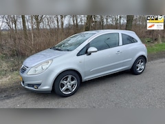 Opel Corsa - 1.2-16V Enjoy