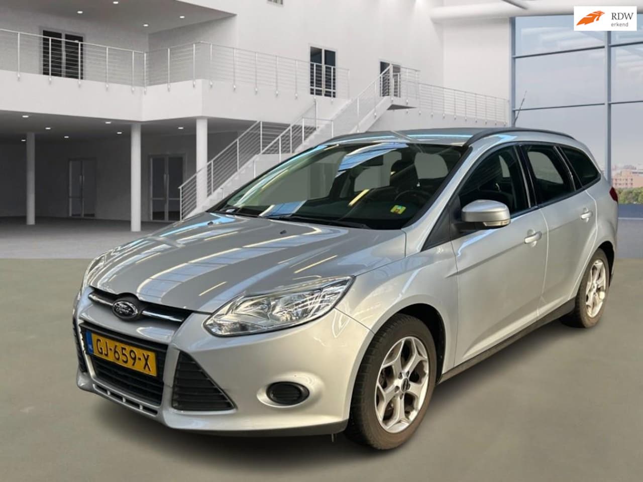 Ford Focus Wagon - 1.6 TI-VCT LPG PSENSOR CRUISE TREKHAAK - AutoWereld.nl