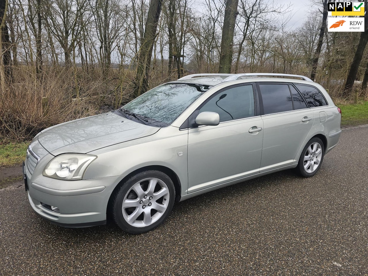 Toyota Avensis Wagon - 2.0 VVTi Linea Luna 2.0 VVTi Linea Luna - AutoWereld.nl