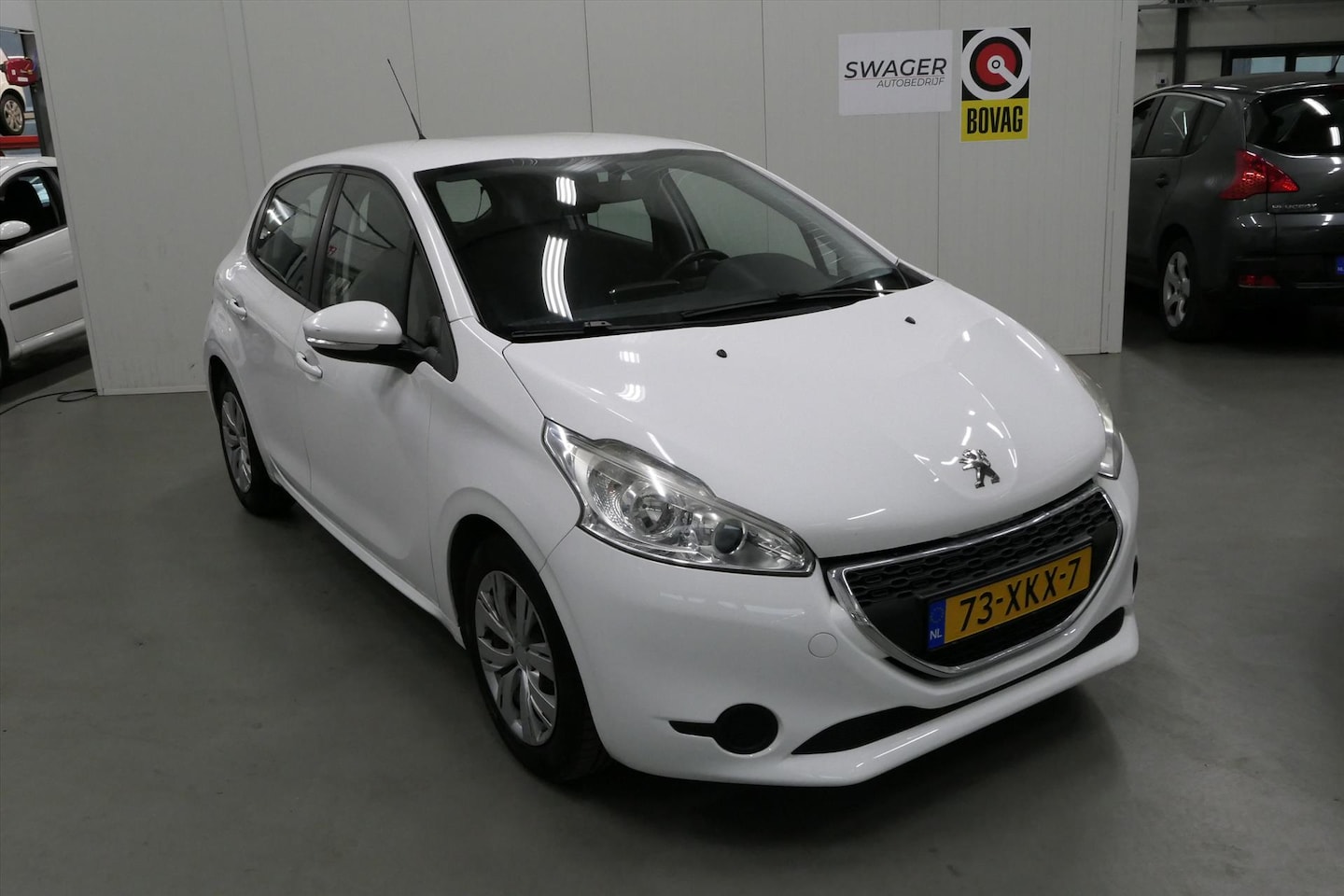 Peugeot 208 - 1.4 VTi 95PK 5D Active (Goed onderhouden) - AutoWereld.nl