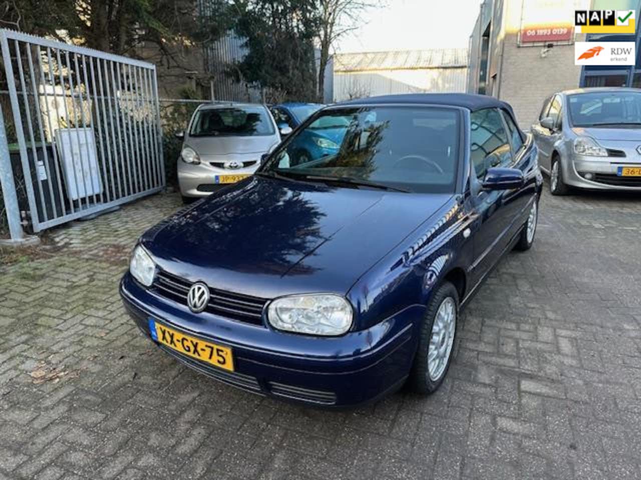 Volkswagen Golf Cabriolet - 1.8 Highline 1.8 Highline, NL Auto, Apk 01/2026, Nap - AutoWereld.nl