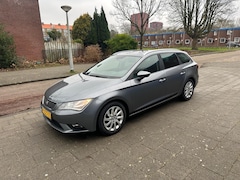 Seat Leon - 1.6 TDI Style Ecomotive Cruise Trekhaak PDC