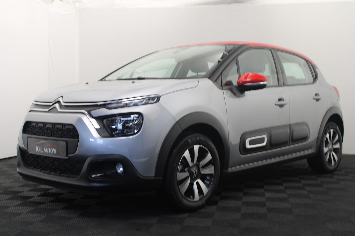 Citroën C3 - 1.2 PureTech S&S Shine |Navi|Camera - AutoWereld.nl