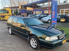 Volvo V70 - 2.4 140PK LPG G3 Nieuwe APK en distributieriem