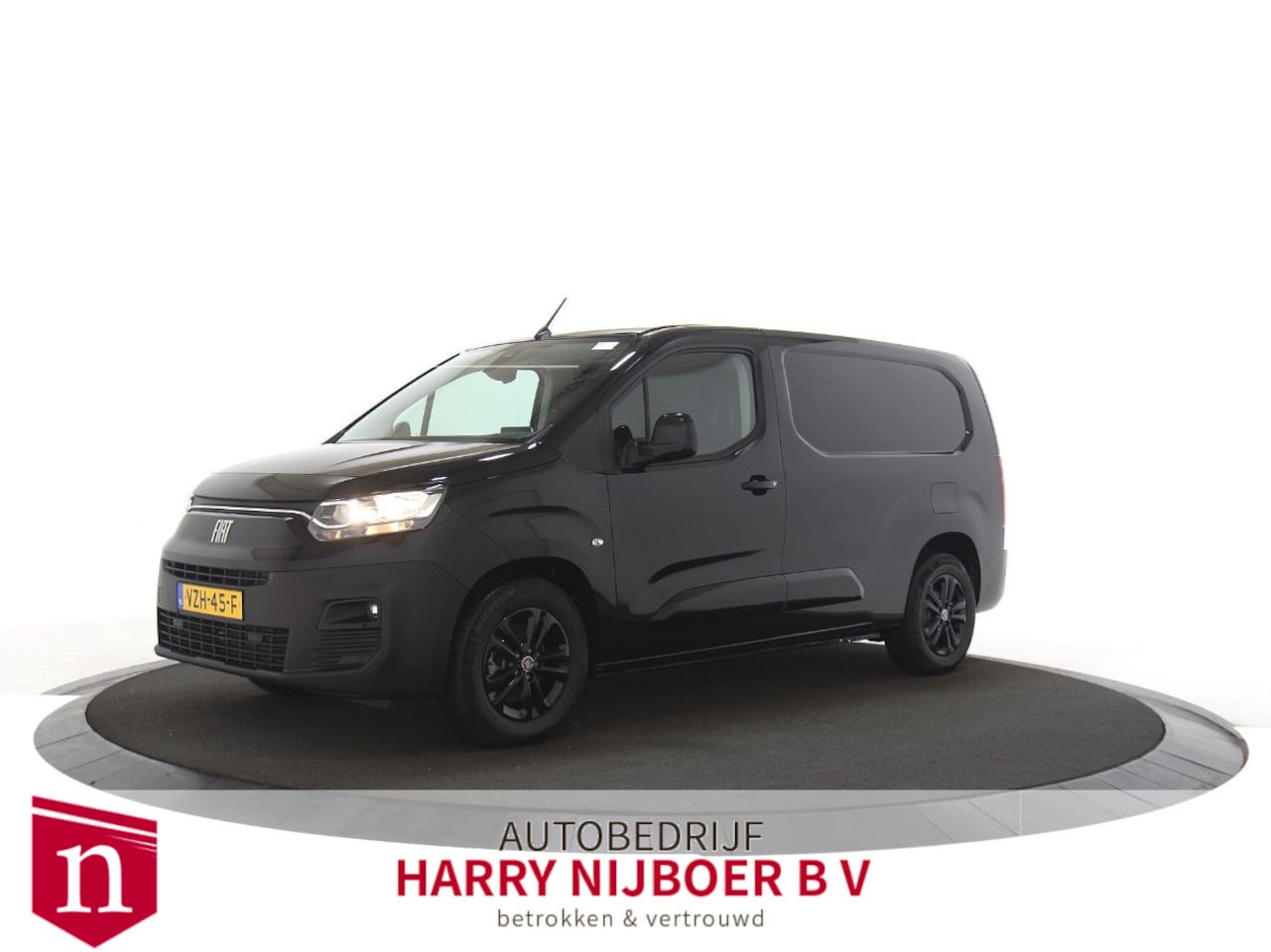 Fiat E-Doblo - 136 L2 50 kWh Camera / Navigatie / Lm velgen - AutoWereld.nl