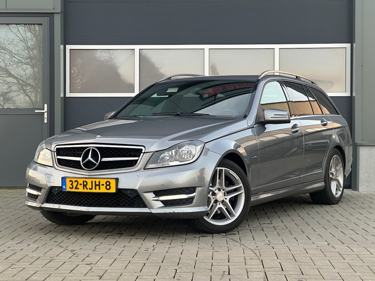 Mercedes-Benz C-klasse Estate - 180 AMG-Pakket Automaat - AutoWereld.nl