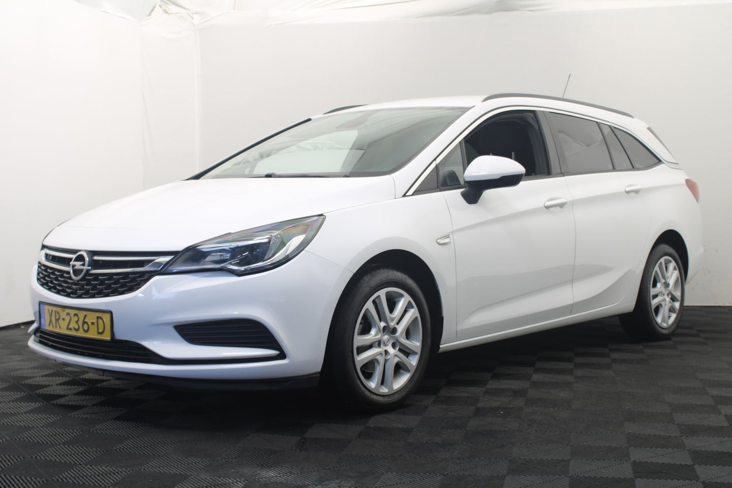 Opel Astra Sports Tourer - 1.0 Turbo Business |Navi|Cruise| - AutoWereld.nl