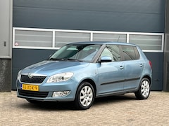 Skoda Fabia - 1.2 TSI Style bj.2012 Airco|Oh boek|Cc|Nap