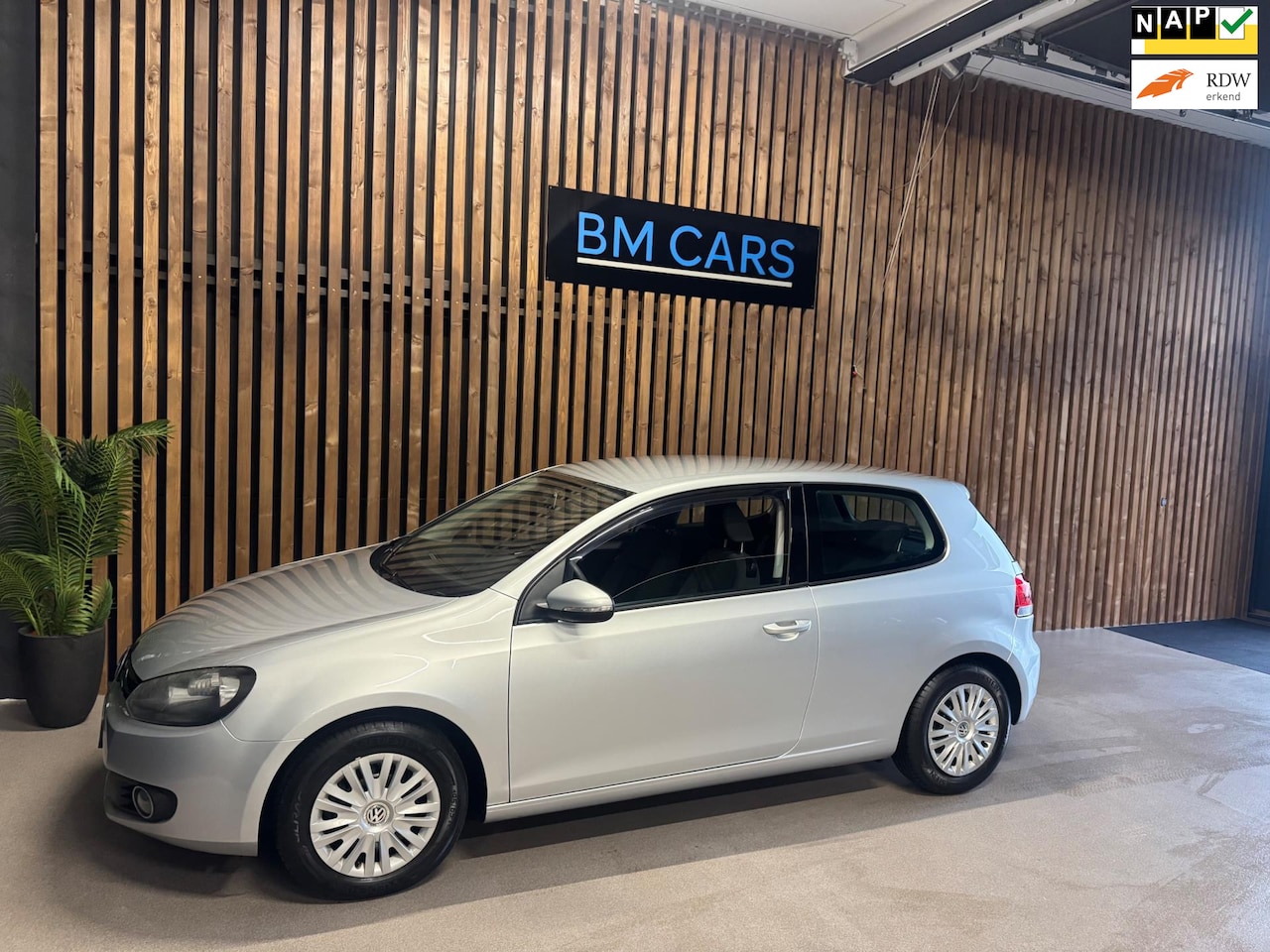 Volkswagen Golf - 1.4 TSI Airco,1e eigenaar,Nieuwe APK - AutoWereld.nl