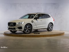 Volvo XC60 - 2.0 Recharge T8 AWD R-Design | Panorama dak | Zwenkbare trekhaak | Apple carplay | Cruise