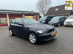 BMW 1-serie - 116i Business Line