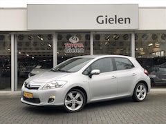 Toyota Auris - 1.8 Full Hybrid Dynamic | Trekhaak, Parkeercamera, Keyless, 17 inch, Licht + Regensensor,