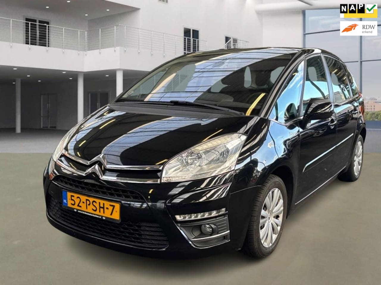 Citroën C4 Picasso - 1.6 VTi Tendance 1.6 VTi Tendance - AutoWereld.nl