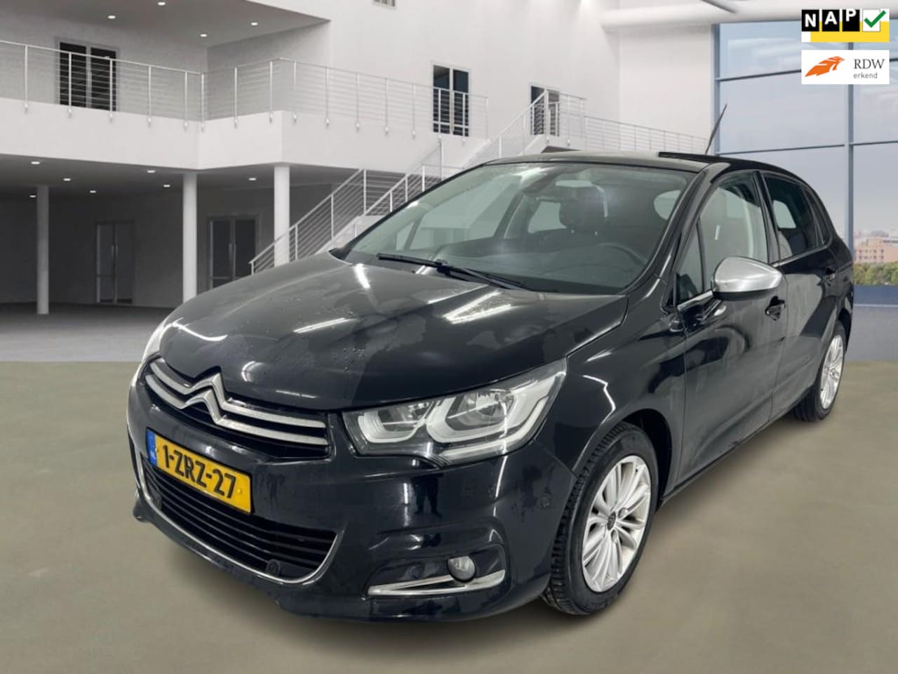 Citroën C4 - 1.2 PureTech Feel Collection/PANO/NAVI/PSENSOR/TREKHAAK/ - AutoWereld.nl