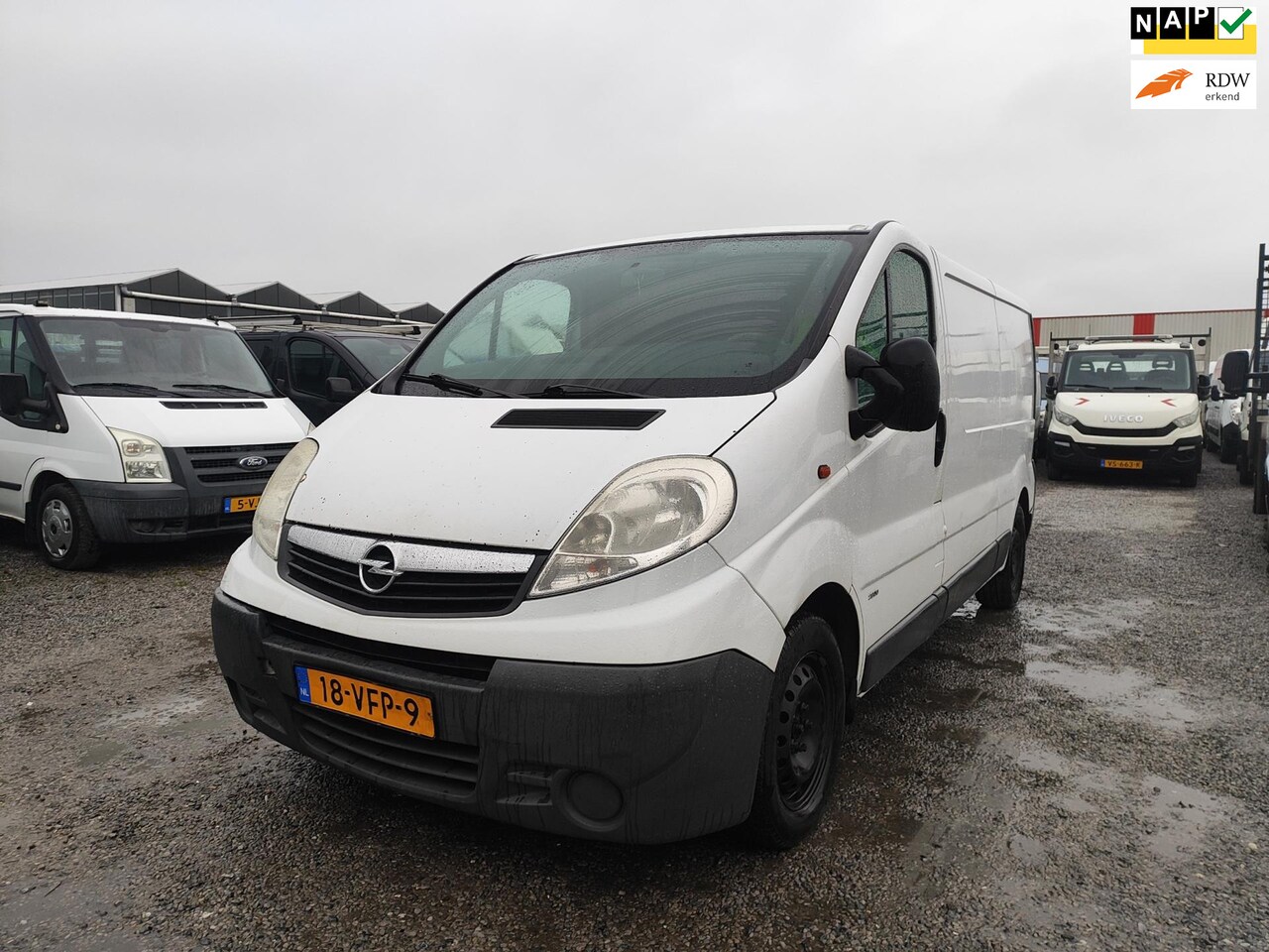 Opel Vivaro - 2.0 CDTI L2H1 Airco! Nap! GEARBOX BROKEN!!! - AutoWereld.nl