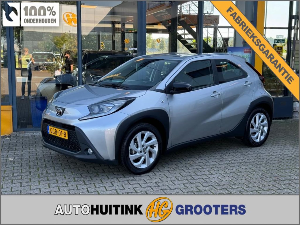 Toyota Aygo X - 1.0 VVTI-i S Automaat  - LM 17 - camera -  navi/apple/android - AutoWereld.nl