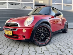 MINI One - 1.6 *RED/BLACK*17 INCH DIKKE VELGEN