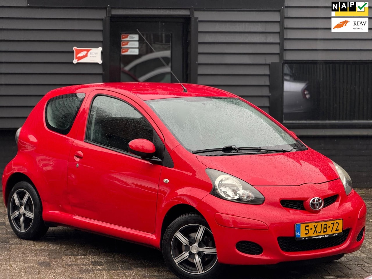 Toyota Aygo - 1.0-12V|Airco|Elek-Ramen|Centrale vergrendeling - AutoWereld.nl