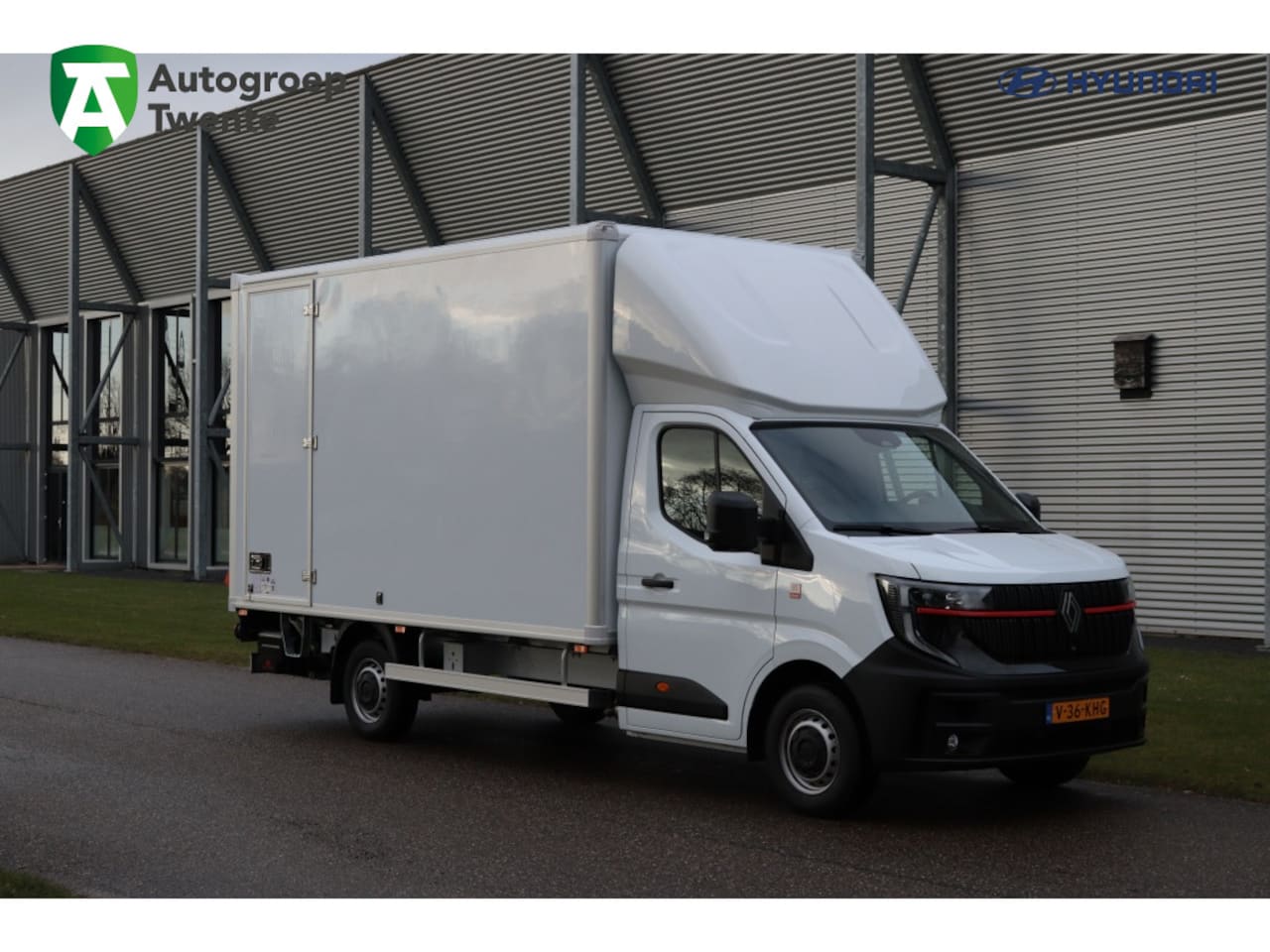 Renault Master - T35 2.0dCi L3H1 | Bakwagen / Laadklep | PDC | Carplay | - AutoWereld.nl